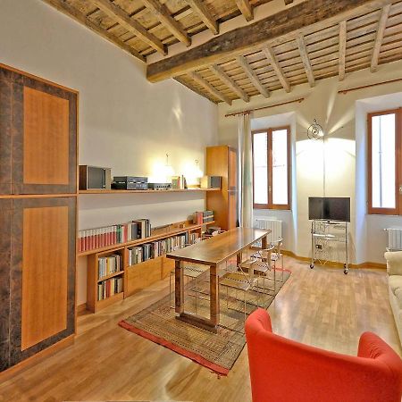 Terrace Governo Vecchio Rome Bilik gambar