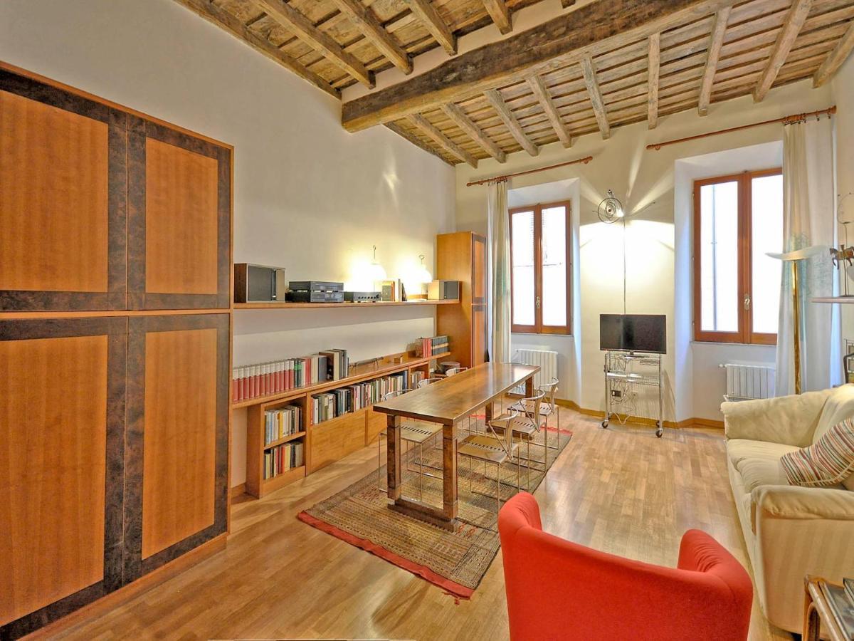 Terrace Governo Vecchio Rome Bilik gambar