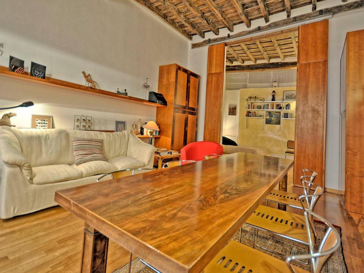 Terrace Governo Vecchio Rome Bilik gambar