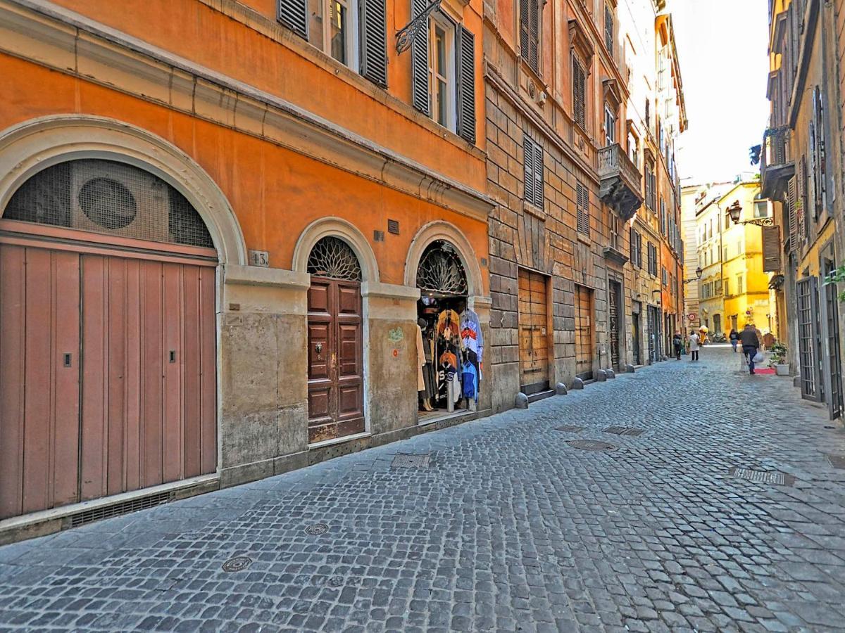 Terrace Governo Vecchio Rome Bilik gambar